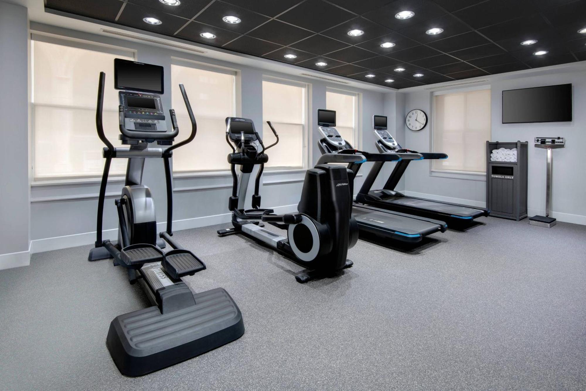 Courtyard By Marriott Atlanta Downtown Hotel Ngoại thất bức ảnh