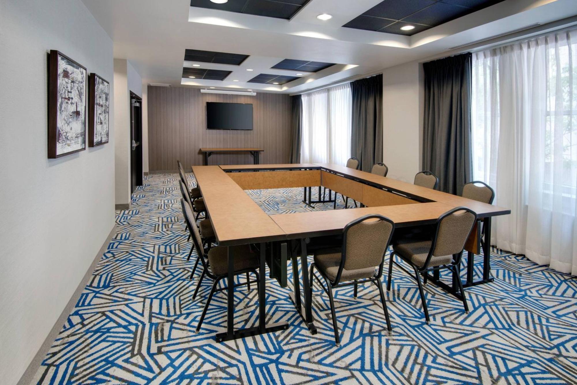 Courtyard By Marriott Atlanta Downtown Hotel Ngoại thất bức ảnh